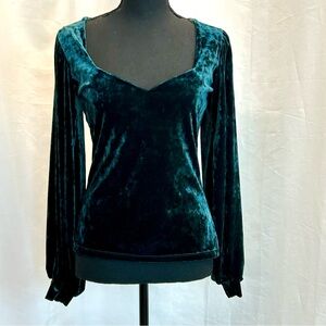 Viertola Studios teal emerald green velvet Sweetheart balloon sleeve blouse top
